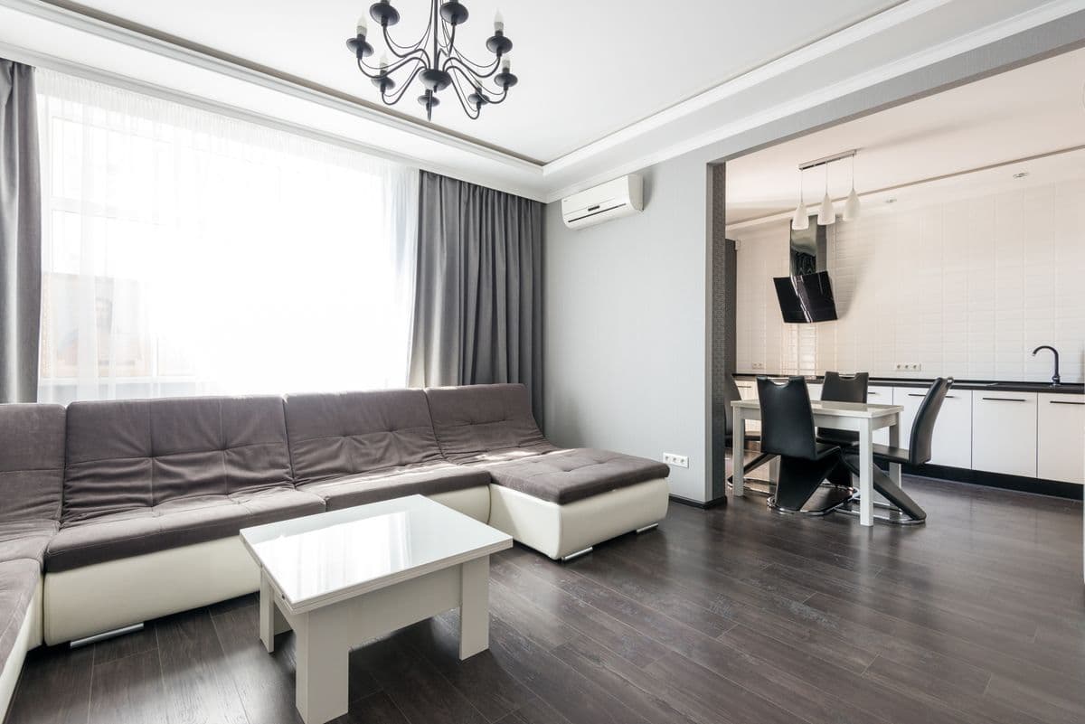A light, empty apartment ready to move into